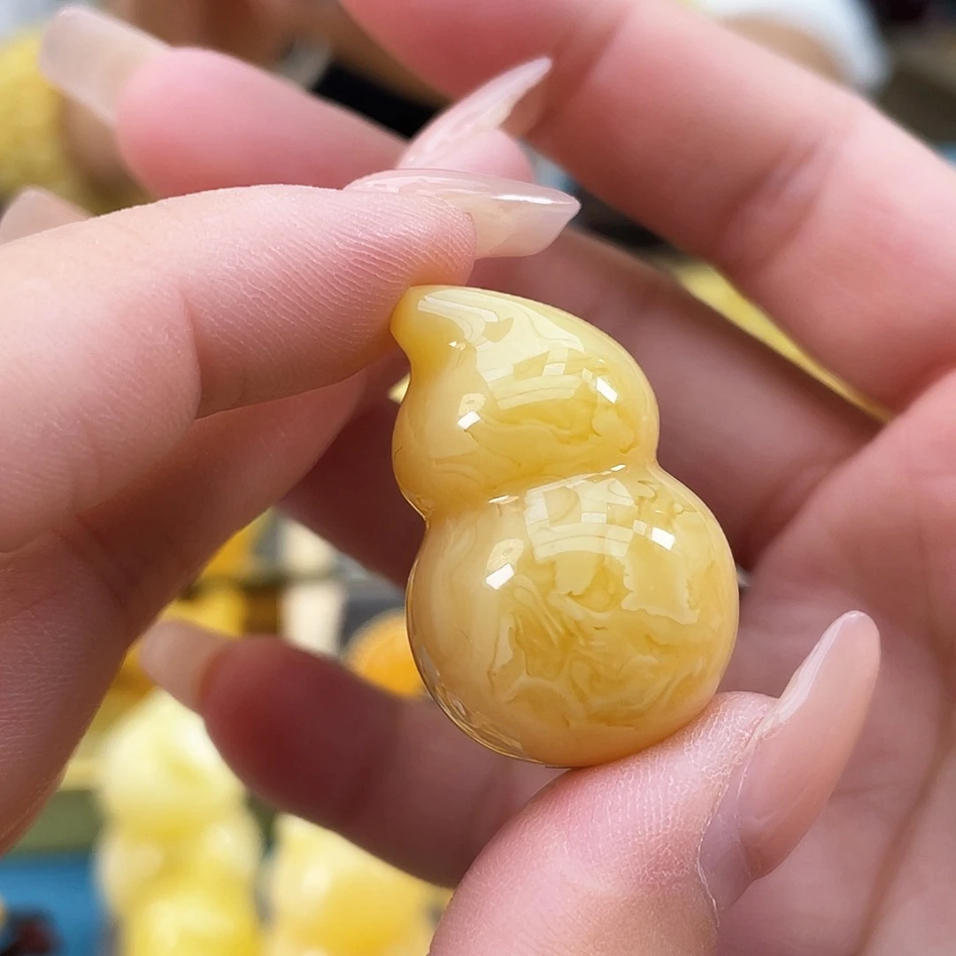 未镶嵌琥珀裸石琥珀h10