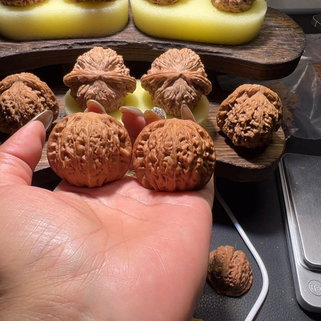 在***虎文玩核桃吊坠铁锤42