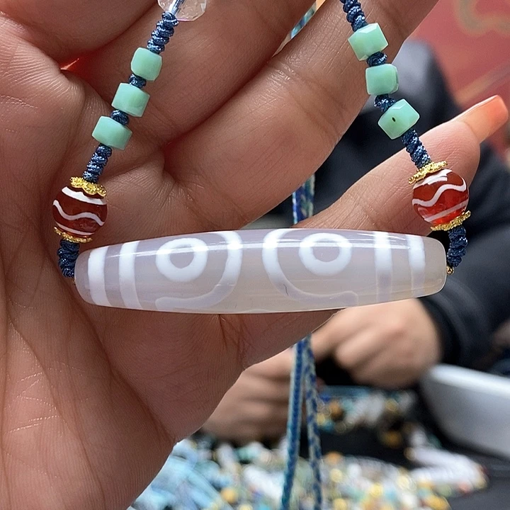 玛瑙/玉髓颈饰合金