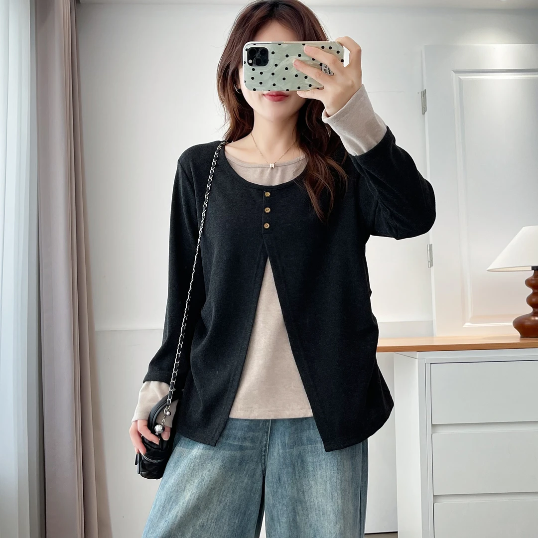 大码女装胖mm假两件正肩长袖t恤女早秋不规则褶皱显瘦上衣打底衫