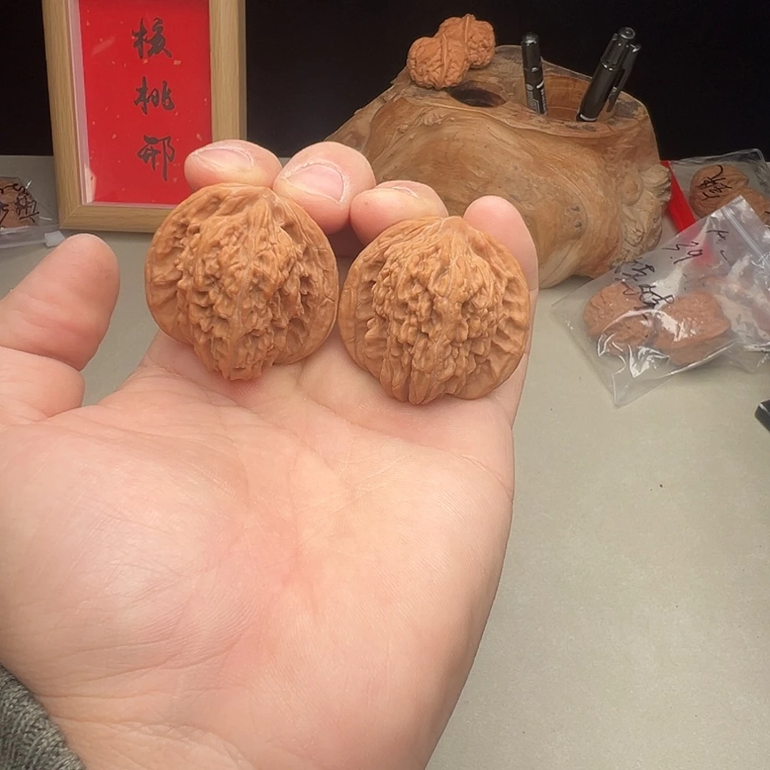 文玩核桃吊坠四座楼