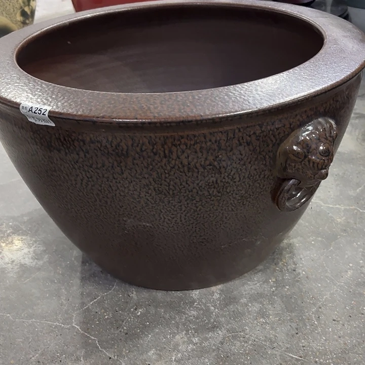 陶瓷陶瓷鱼缸微瑕带狮子头53-32