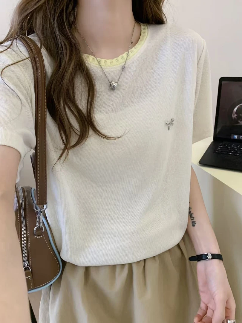 小雅姐姐  韩系蝴蝶结简约百搭领口撞色短袖T恤IT39