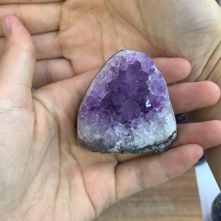未镶嵌大型摆件（非配饰）水晶