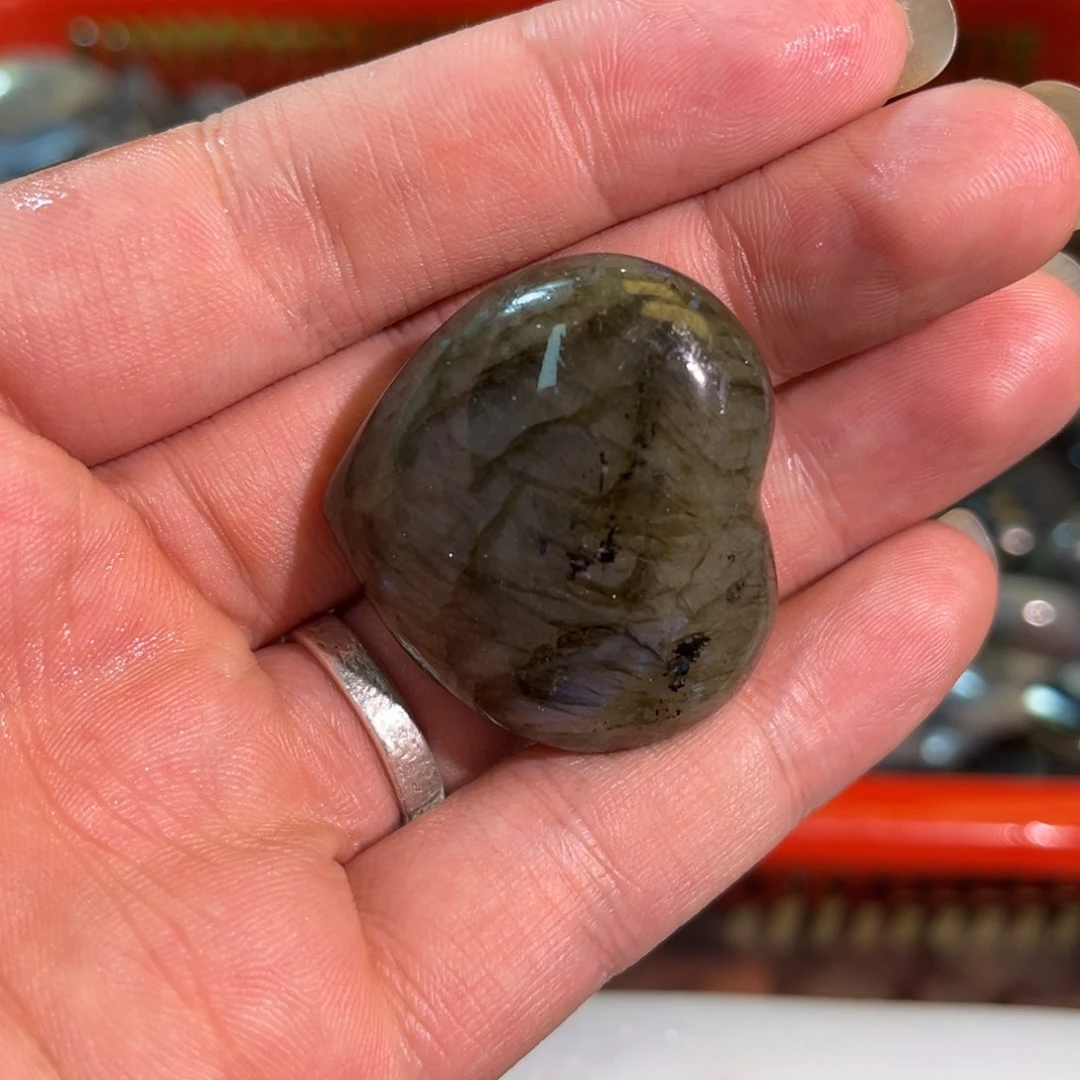 拉长石吊坠未镶嵌小**青