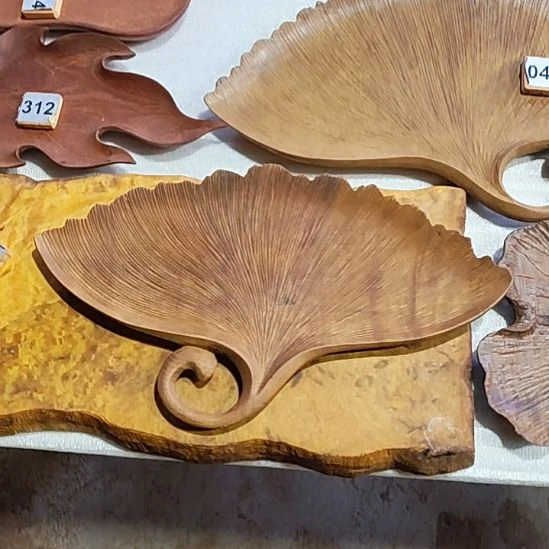 P***Y手作银杏叶造型茶果盘楠木