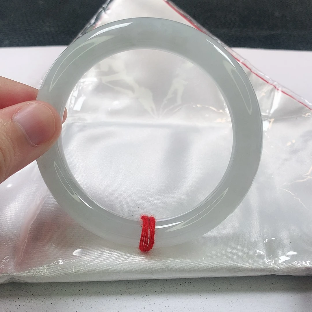 未镶嵌手镯翡翠393