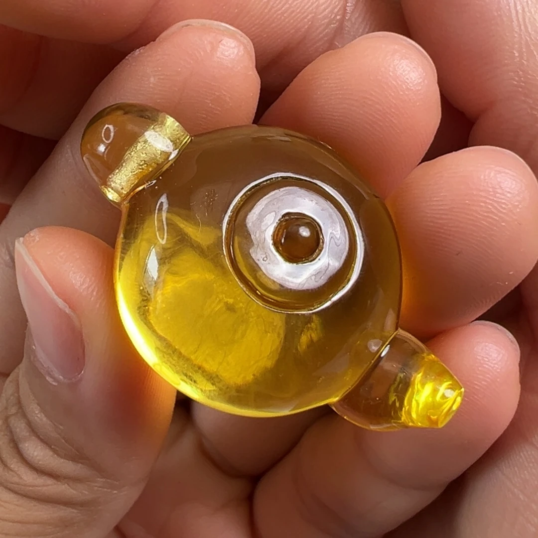 琥珀未镶嵌裸石琥珀