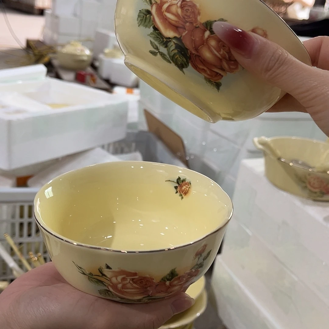 星博汇陶瓷有限公司2个