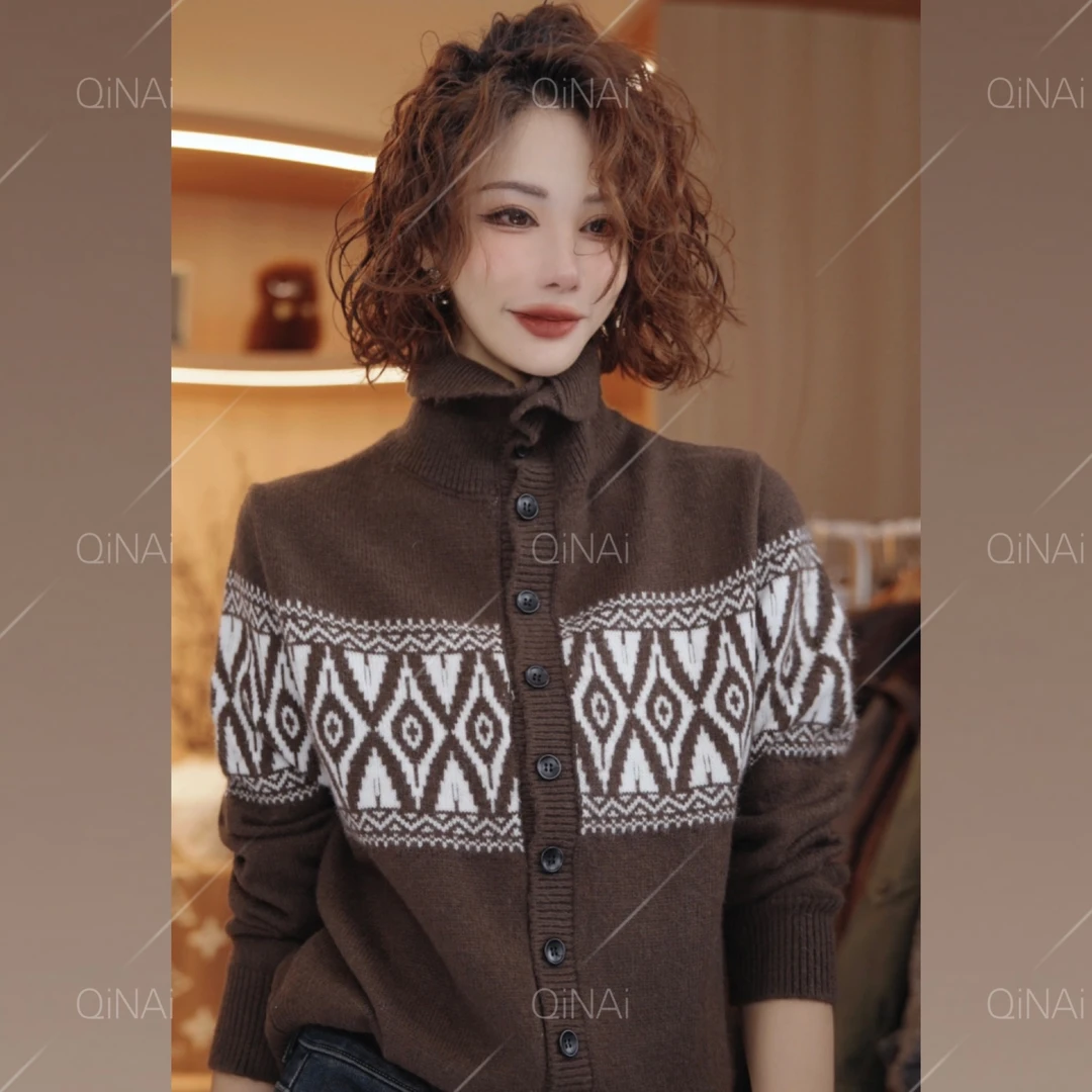 七奈 「波往」百搭提花高领针织衫毛衣QN13221