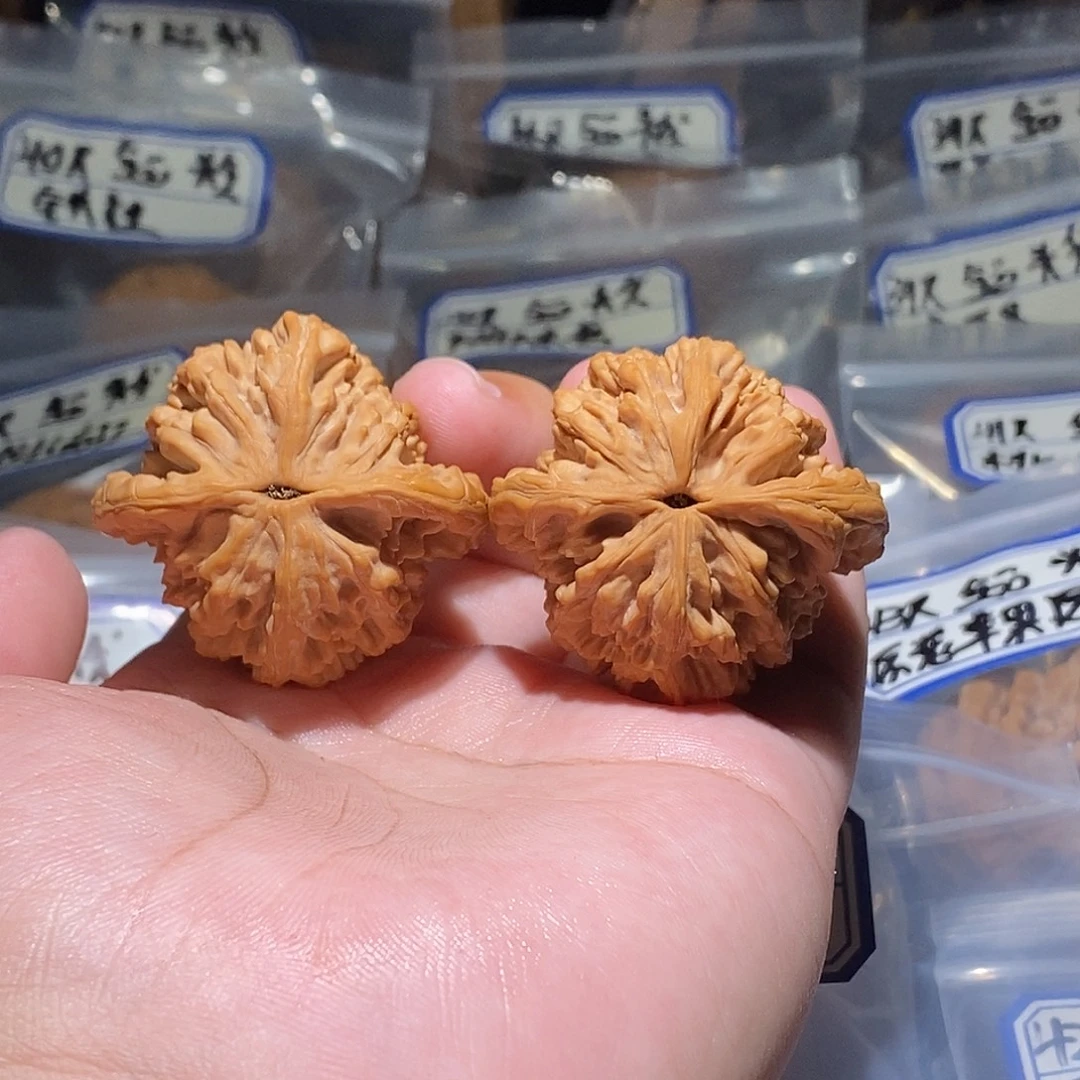 特***？吊坠文玩核桃42全品虎头