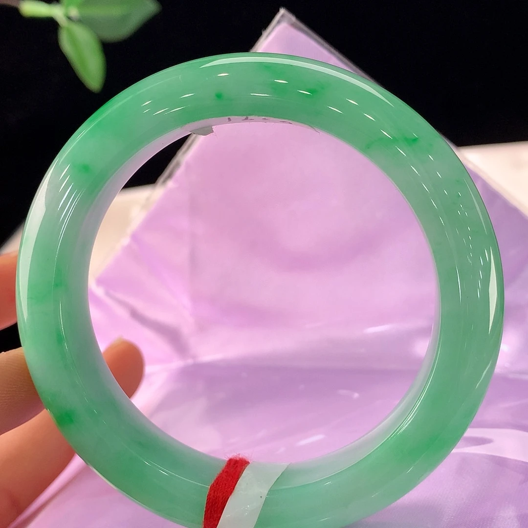 翡翠未镶嵌手镯0391