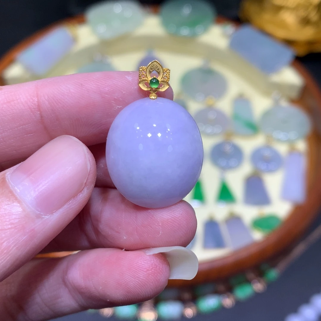 翡翠吊坠(不含链)18K金镶嵌