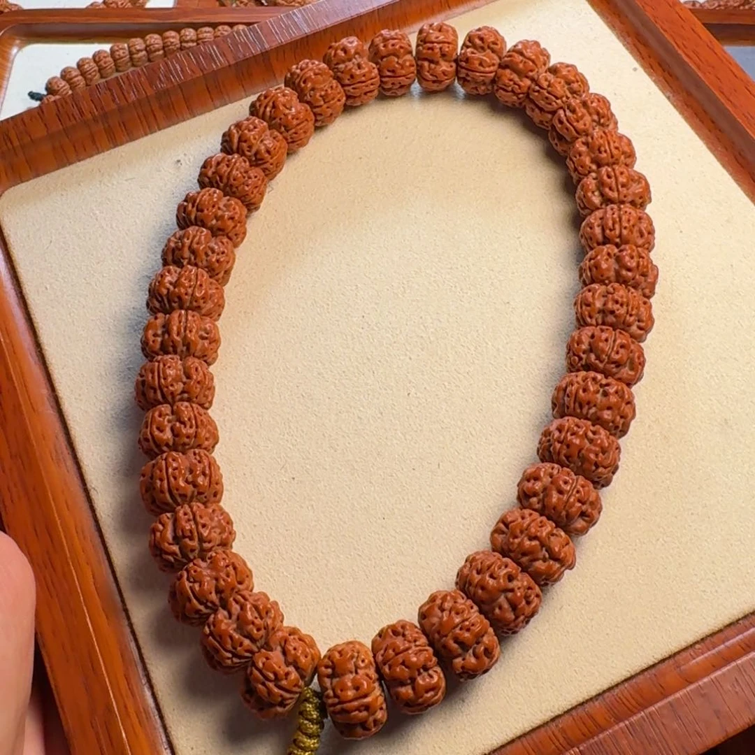 金刚菩提把件飞碟梅花大手持36颗15+