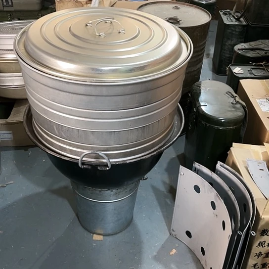 【闪购商品】用****6铁锅加铝盖加一整套蒸笼