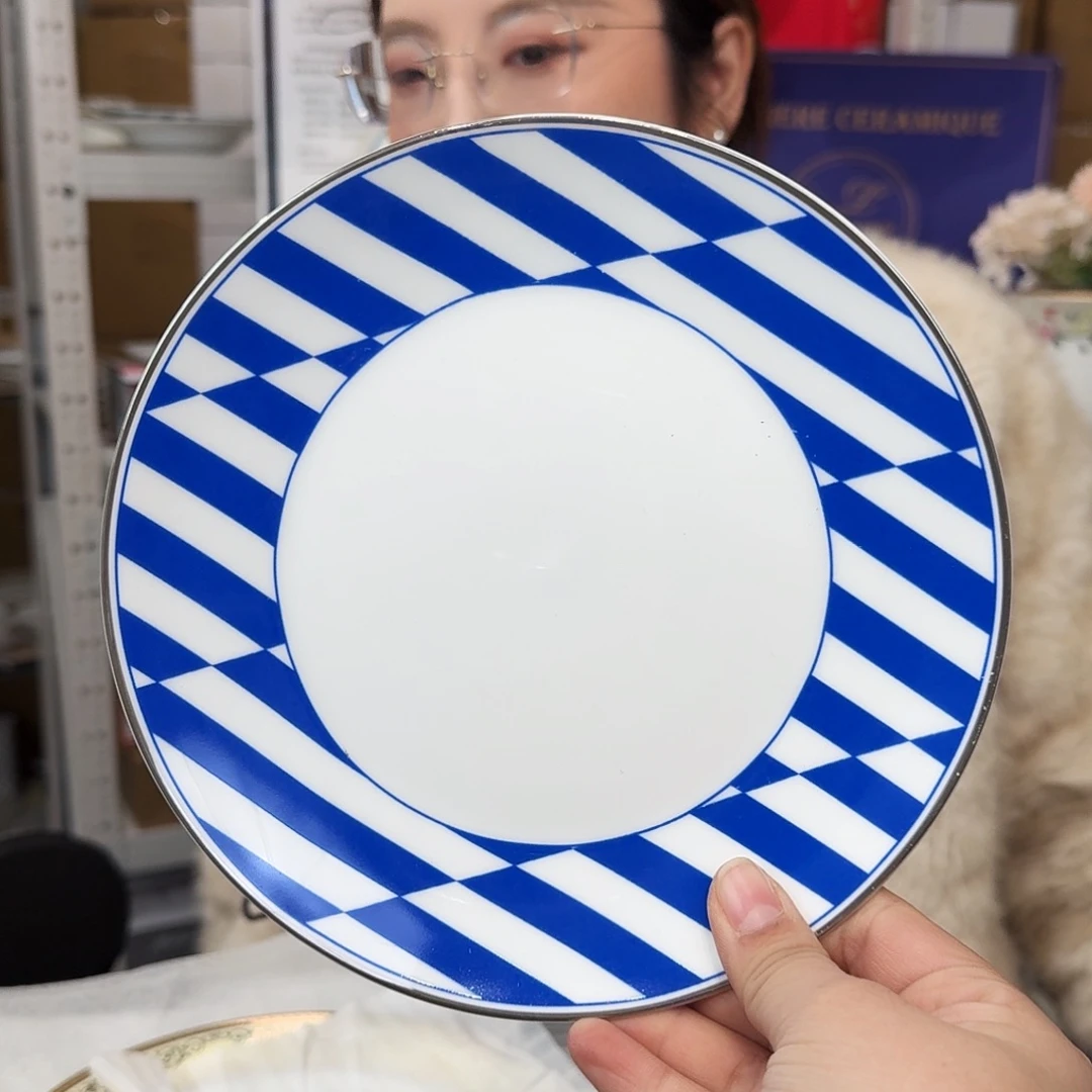 骨瓷高骨7.5英寸平盘19cm一个平盘瑕疵不忒不还