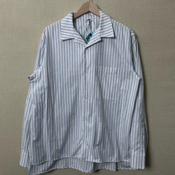 99新 LOEWE/罗意威 字母logo暗纹满印条纹衬衫外套/39码