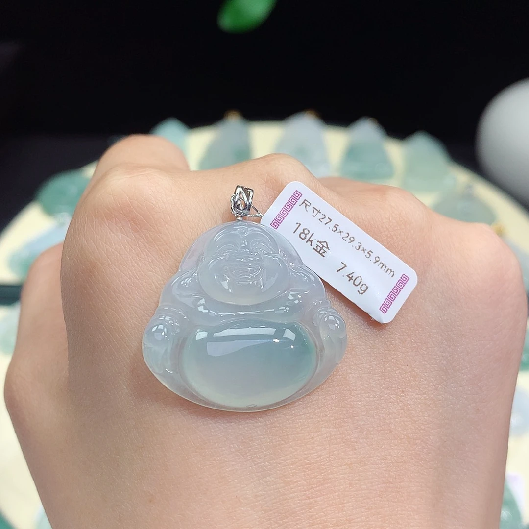 翡翠18K金镶嵌颈饰佛公