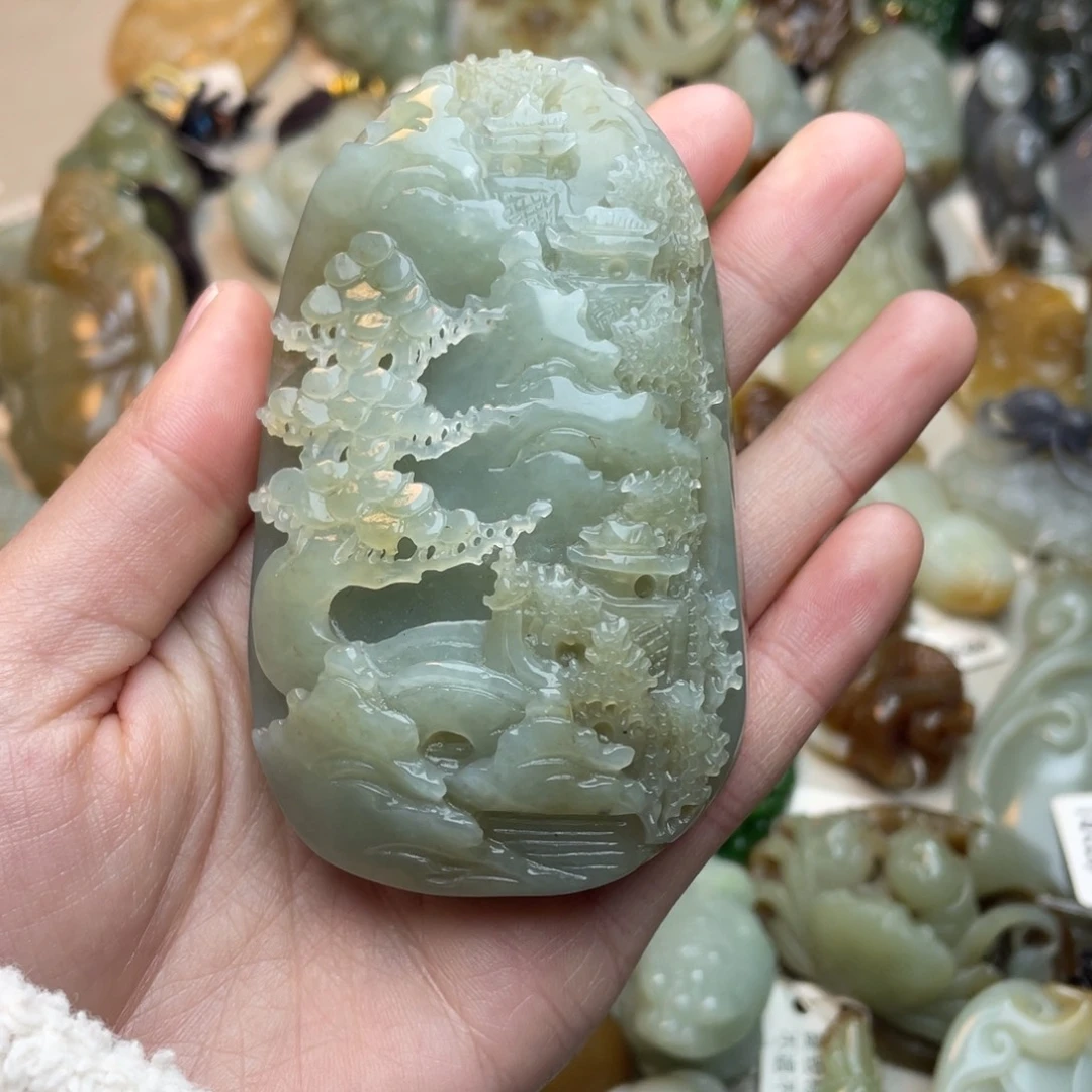 和田玉未镶嵌颈饰