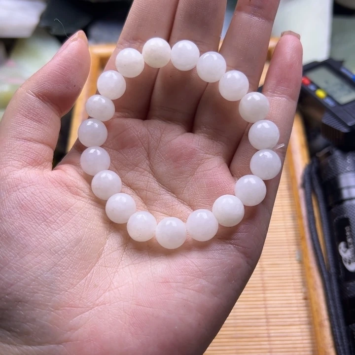 和田玉未镶嵌珠宝半成品