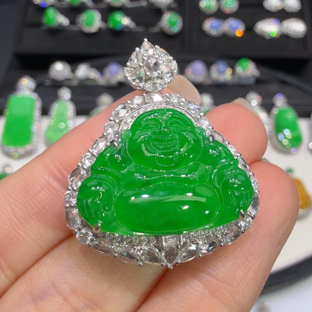 翡翠18K金镶嵌颈饰收到货48小时鉴赏期