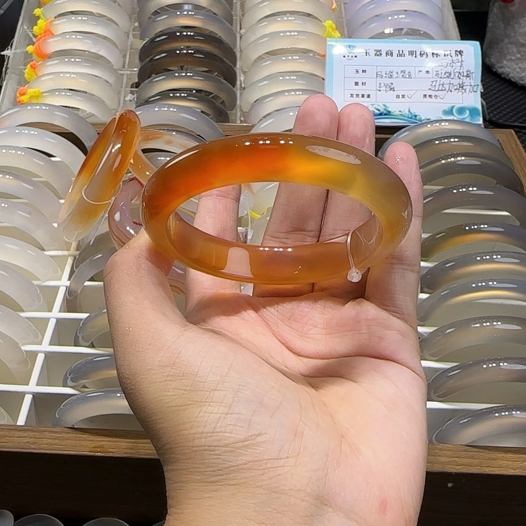 手镯玛瑙/玉髓未镶嵌59锦鲤糖满圈龙鳞纹