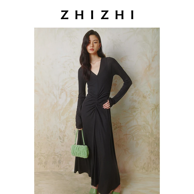 致知减兰 针织连衣裙2025春季新款设计感褶皱小众显瘦ZZ2ESWL8037