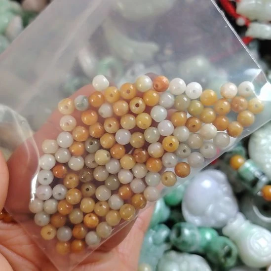 翡翠未镶嵌颈饰珠子卡5  100颗