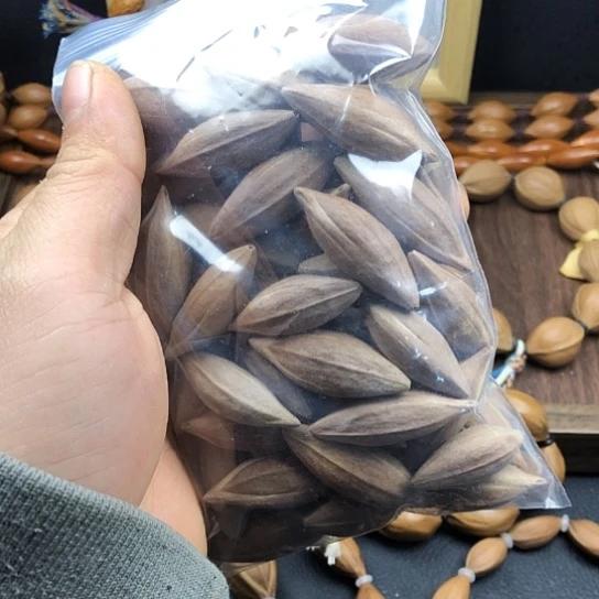 橄榄核吊坠直心l柳叶核