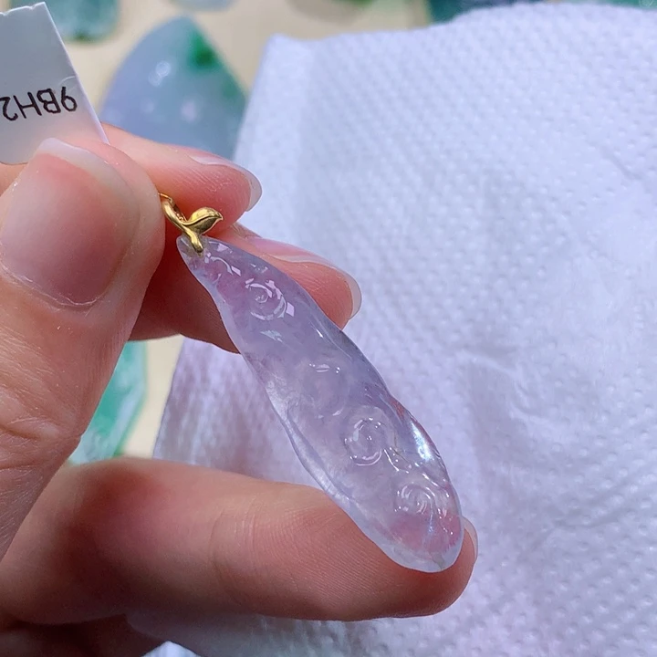 翡翠未镶嵌吊坠(不含链) 2117