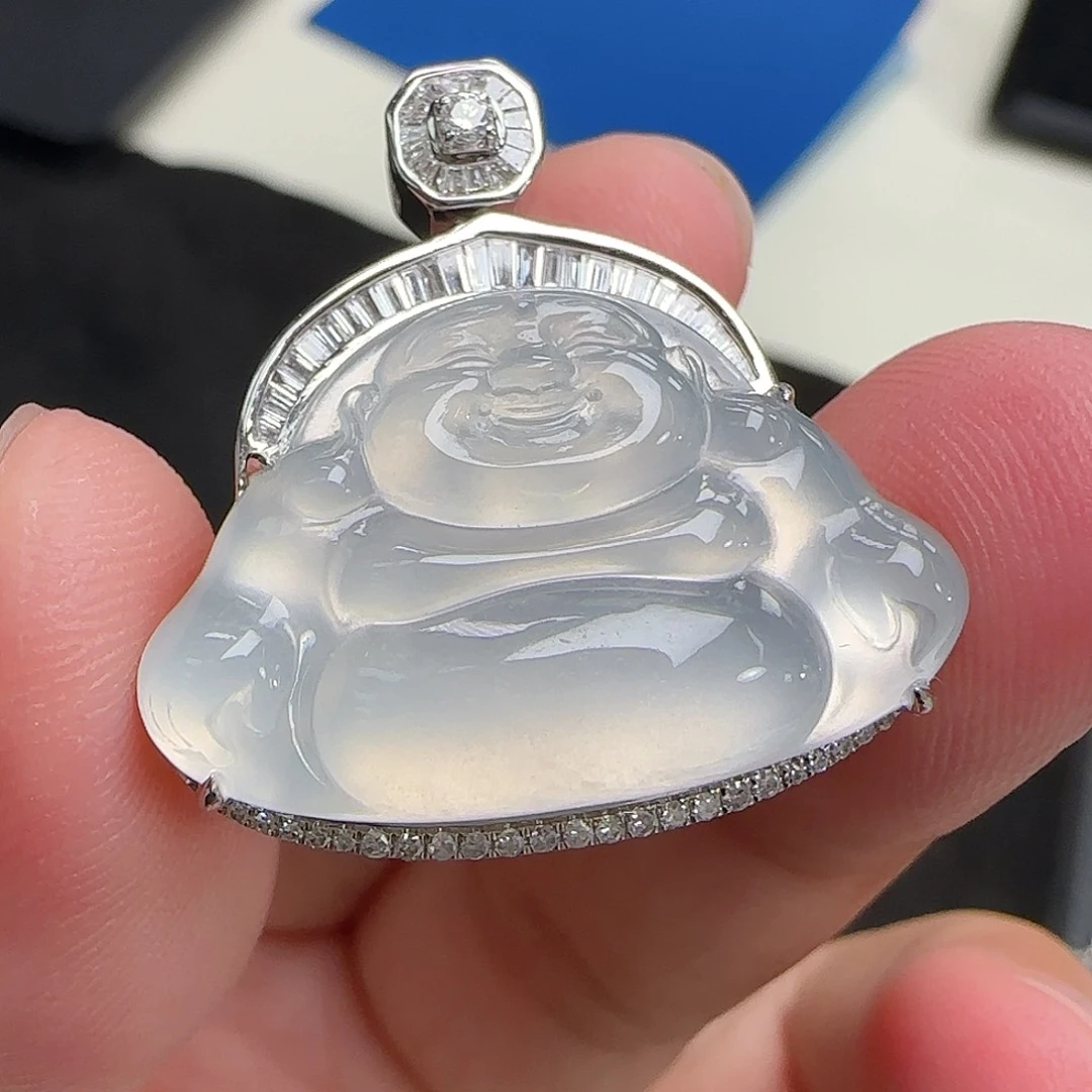 翡翠18K金镶嵌颈饰天然翡翠