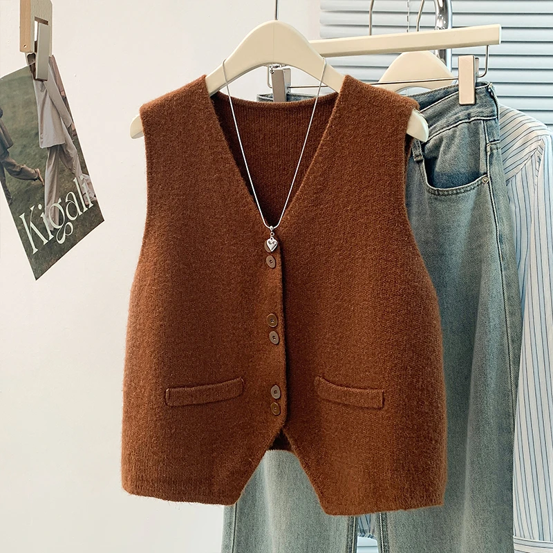 法式高级感时尚针织马甲女秋季新款气质简约马夹洋气背心叠穿上衣