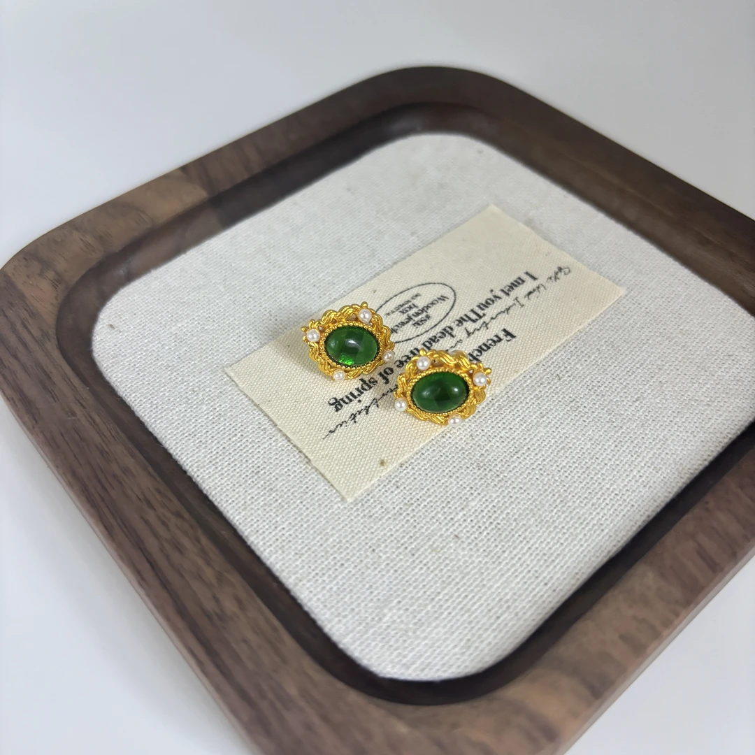 铜合金耳饰 新中式宫廷风森林绿耳钉复古时尚耳饰