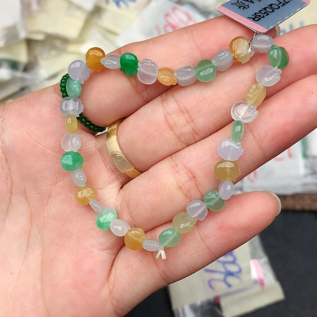 翡翠未镶嵌挂件一