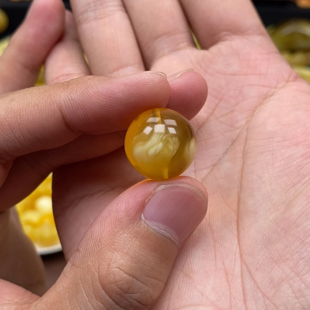 琥珀未镶嵌珠宝奇石16.9尺寸