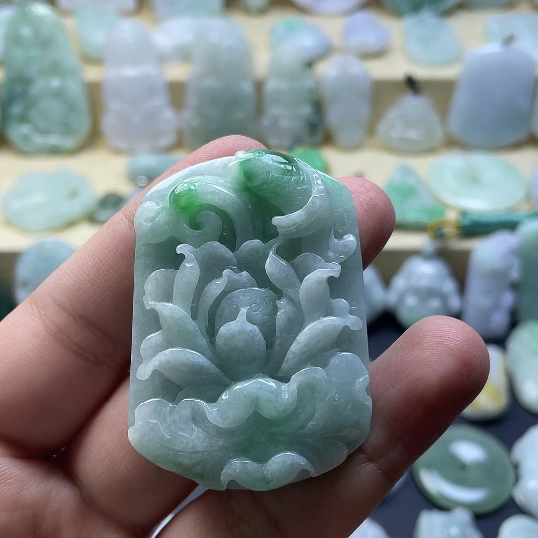 翡翠未镶嵌颈饰纯天然翡翠