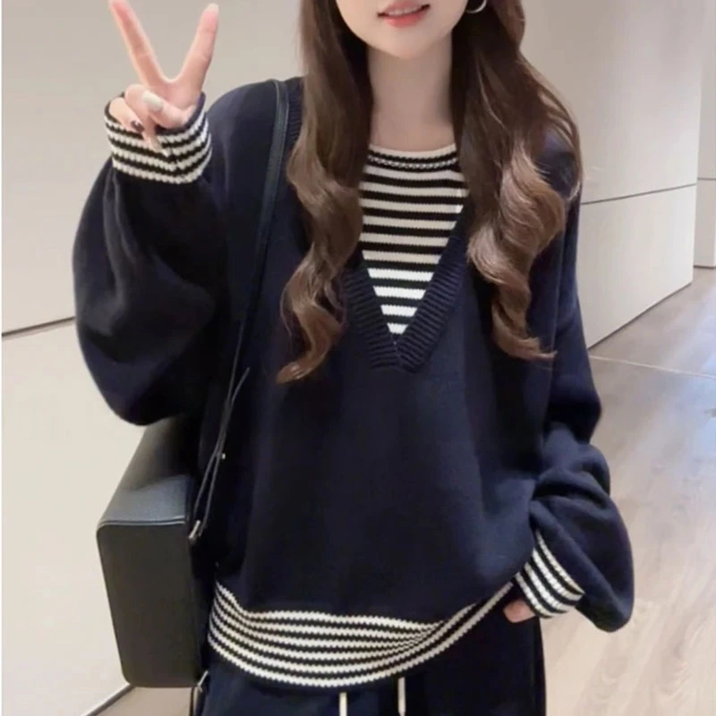 2025秋新款拼色设计感假两件上衣慵懒风显瘦气质氛围感针织衫女士