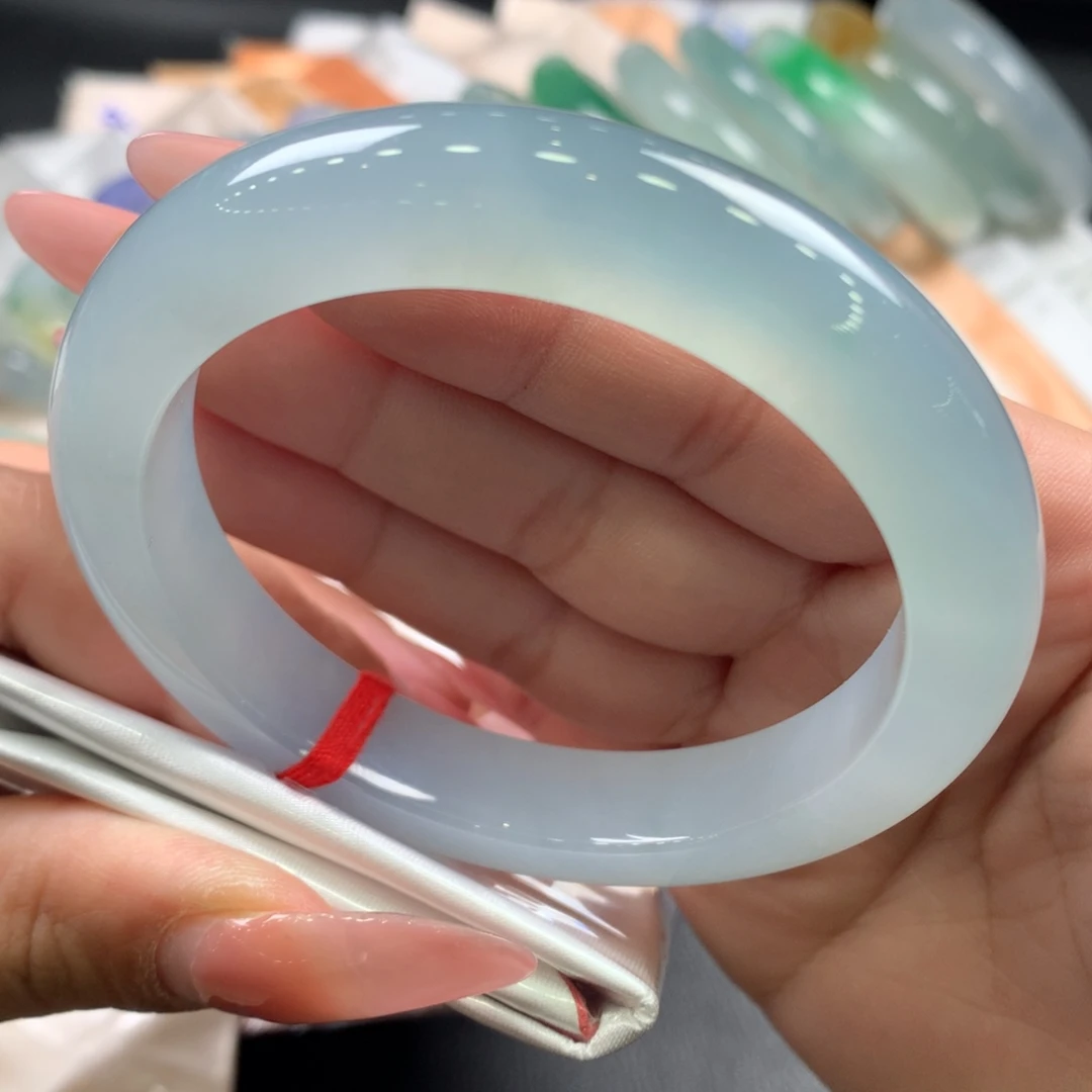 翡翠未镶嵌手镯58.3正圈