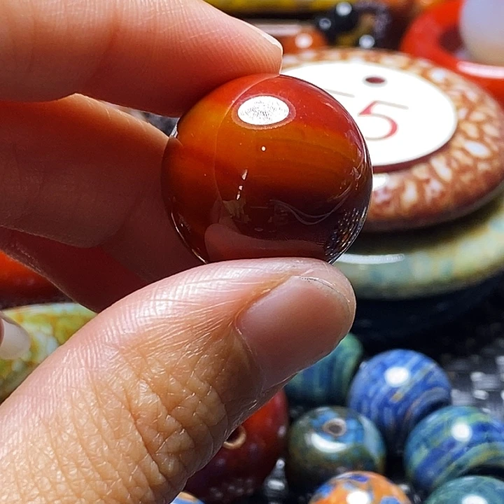 懂***有未镶嵌颈饰玛瑙/玉髓