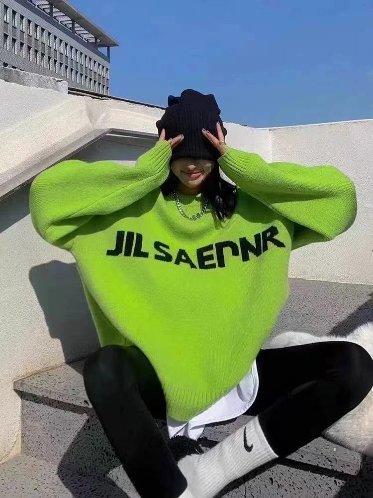 3330 毛衣女年新款宽松慵懒设计感小众字母印花加厚套头针织衫