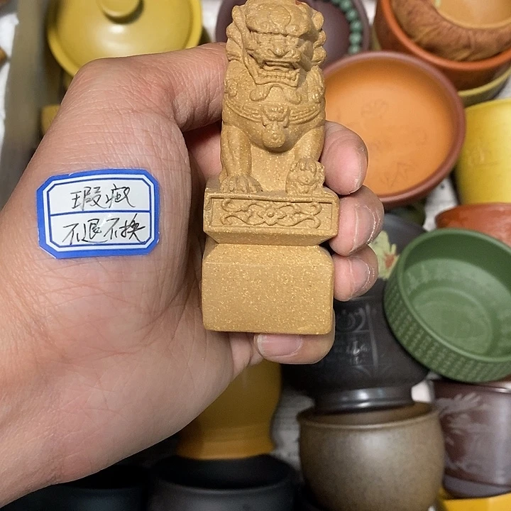 瑕疵不退不换介意勿拍开裂，磕碰