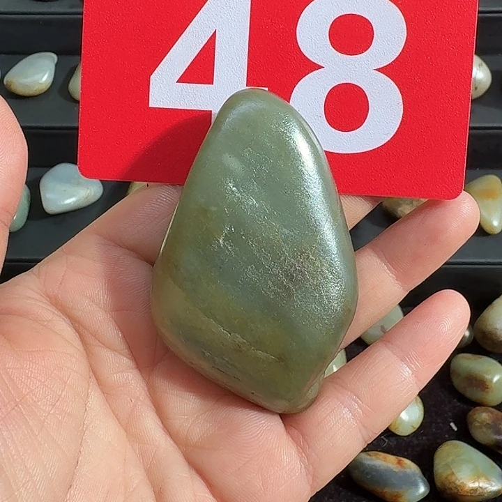 和田玉（糖玉）未镶嵌挂件