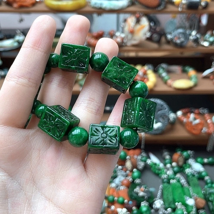 小***兽翡翠未镶嵌手链饰品