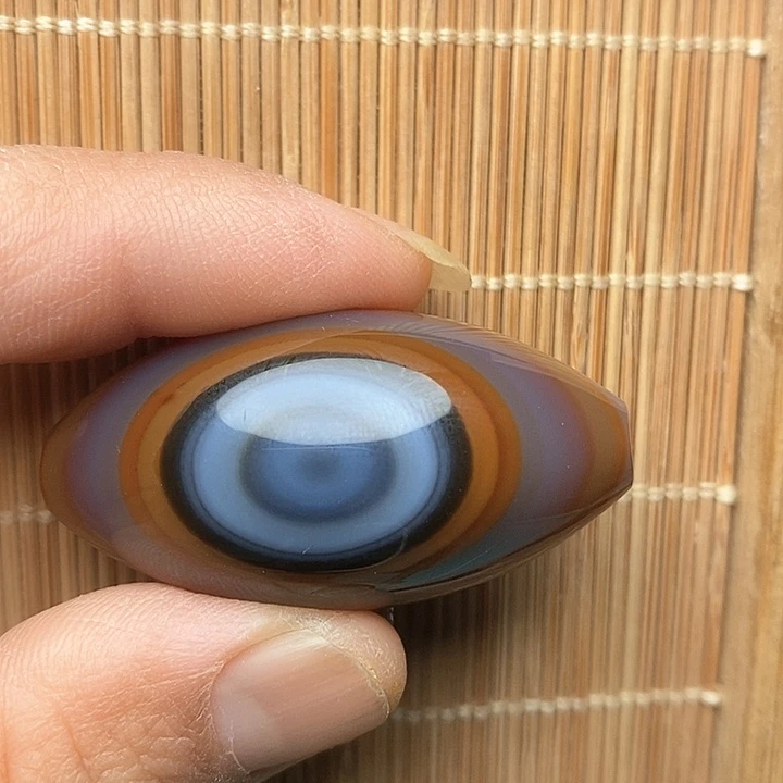 玛瑙/玉髓颈饰合金悟*