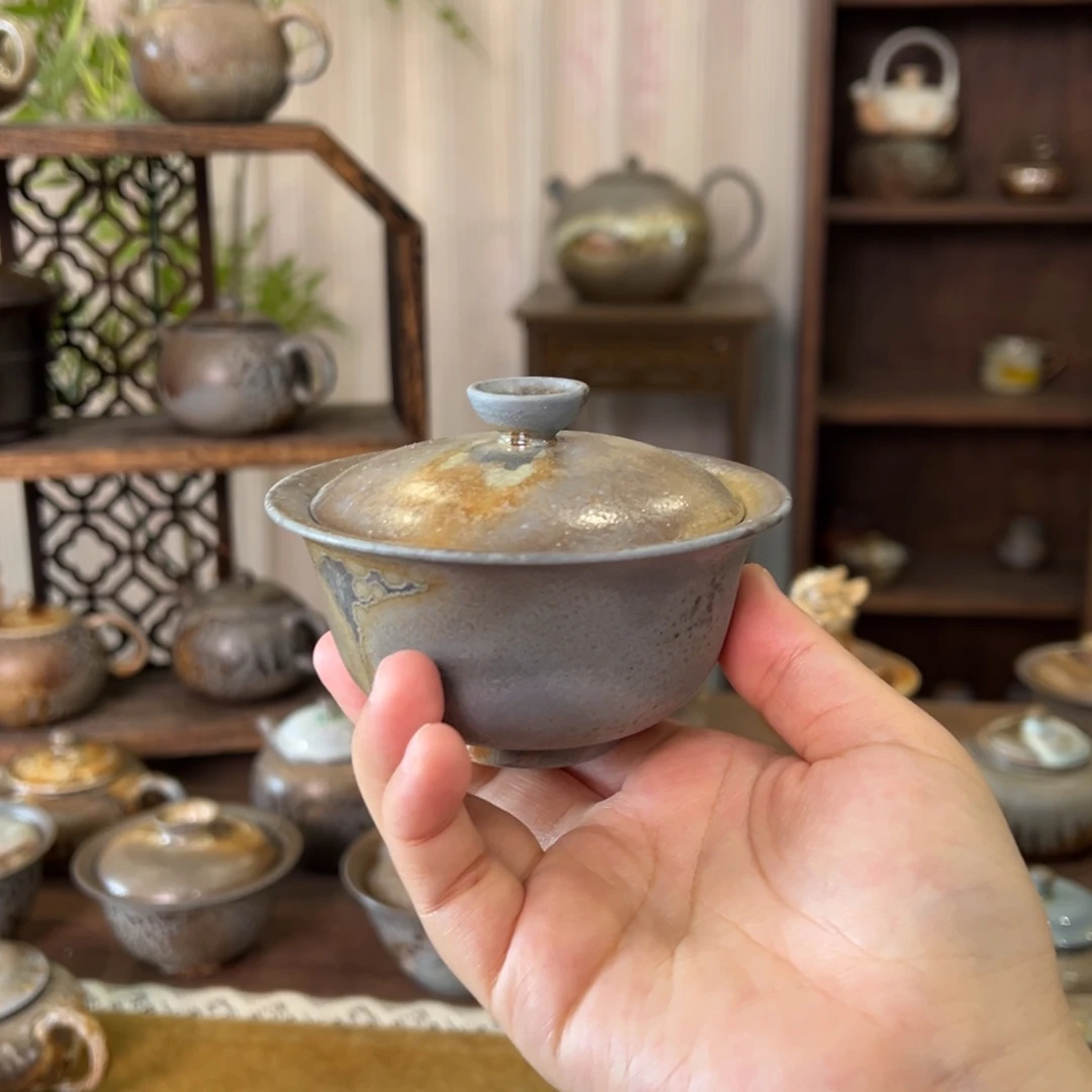01开播福利不退不换