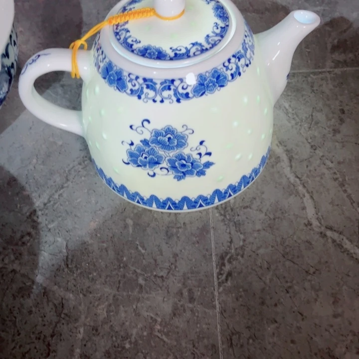 青花玲珑1.5升大水壶