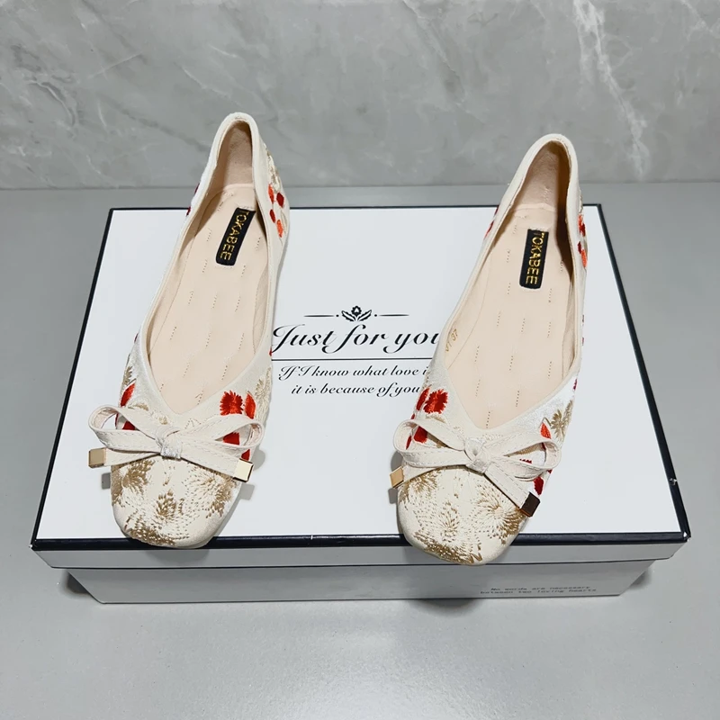 国风新中式刺绣段面平底大码单鞋汉服百搭旗袍软底浅口配裙子女鞋