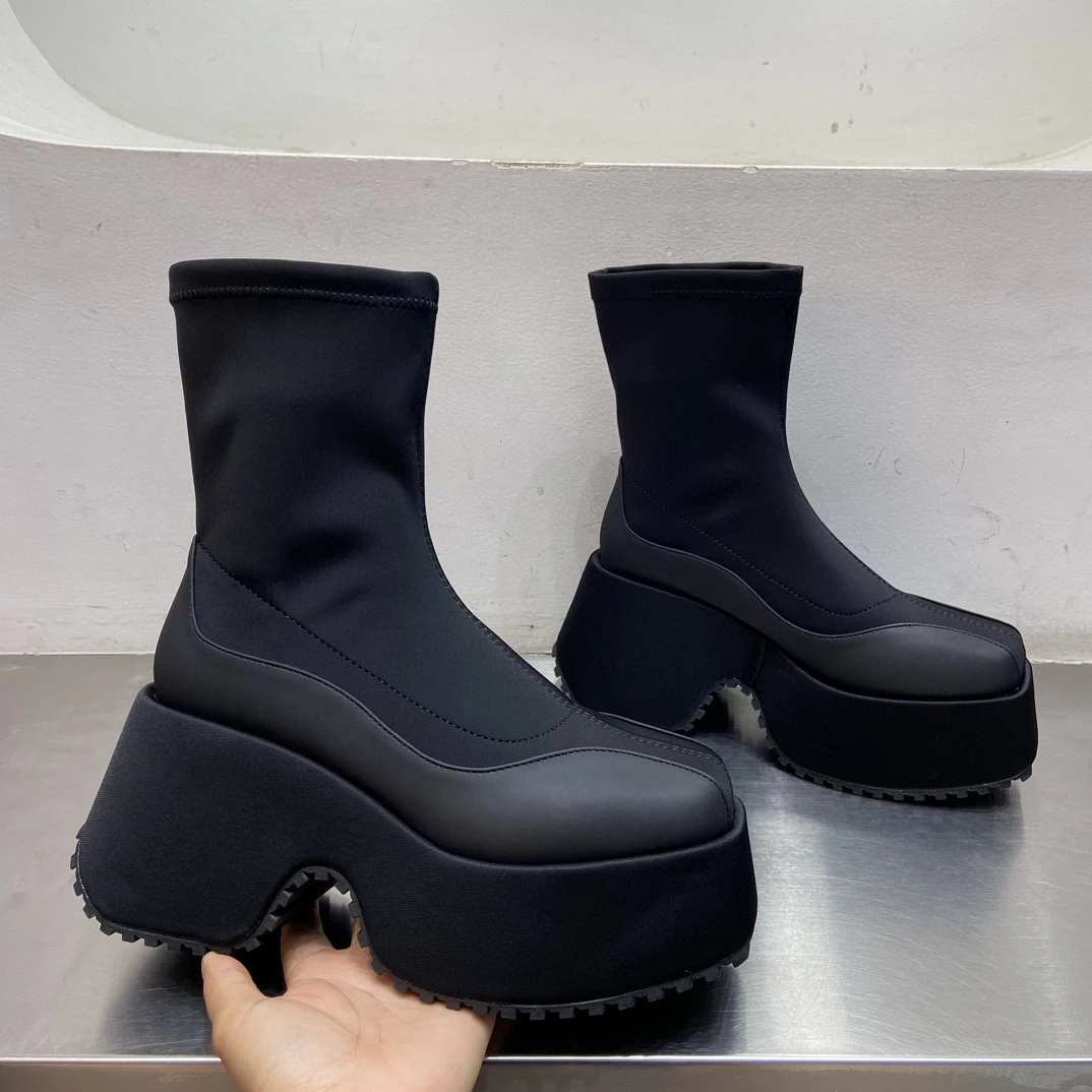 广州正版网红短靴正版短靴粗跟瘦瘦靴圆头弹力靴时尚高跟休闲秋季