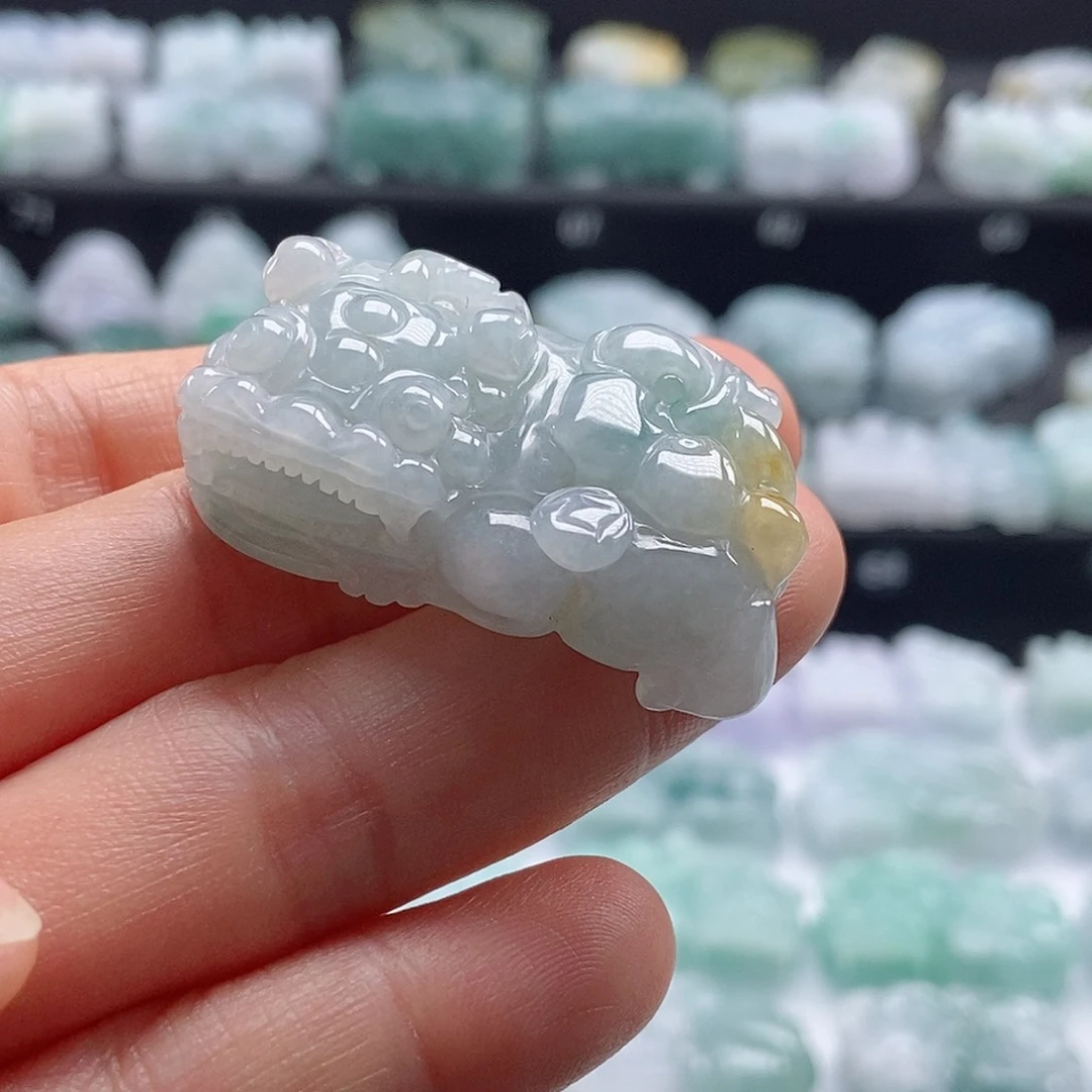 颈饰未镶嵌翡翠翡翠貔貅
