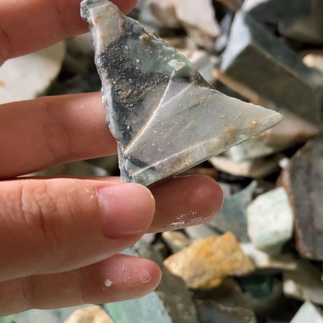 翡翠未镶嵌颈饰天然翡翠